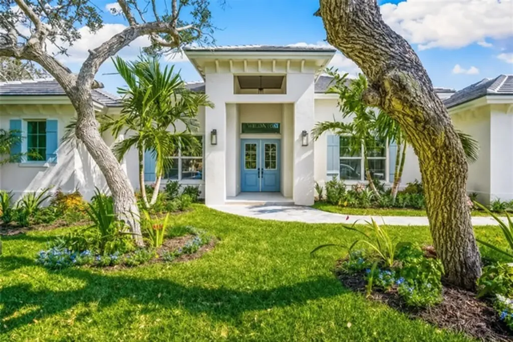 1025 Andarella Way Vero Beach FL 32963