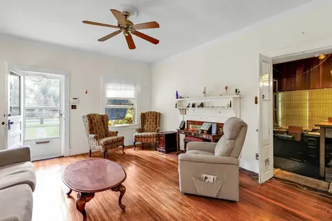 1927 21st Avenue Vero Beach FL 32960
