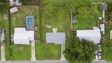 1091 24th Place SW Vero Beach FL 32962