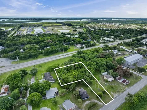 3520 68th Street Vero Beach FL 32967