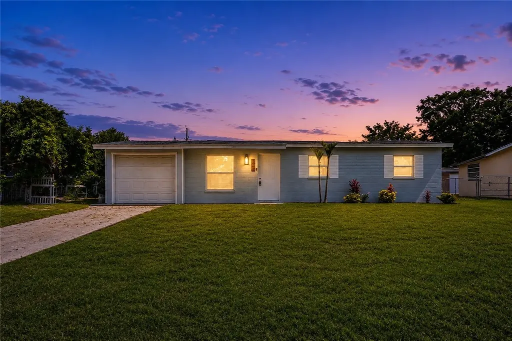 2444 3rd Street SW Vero Beach FL 32962
