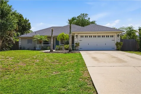 1587 Quatrain Lane Sebastian FL 32958