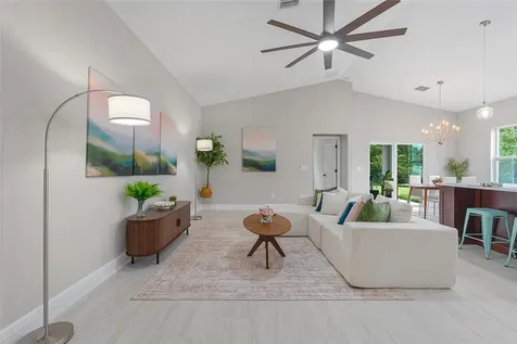 8226 104th Court Vero Beach FL 32967