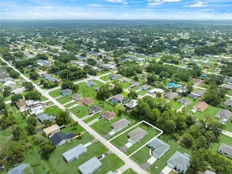 8226 104th Court Vero Beach FL 32967
