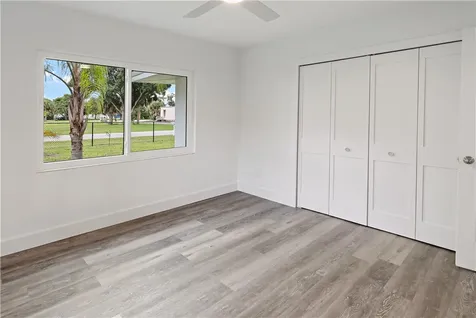 768 22nd Place Vero Beach FL 32960