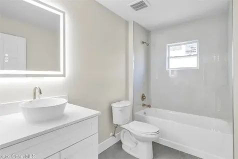 8575 100th Avenue Vero Beach FL 32967