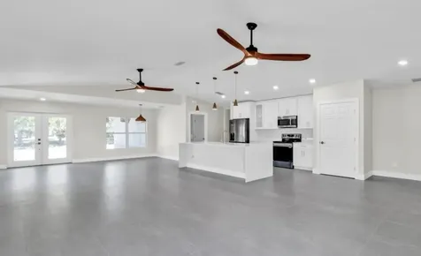 8575 100th Avenue Vero Beach FL 32967