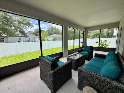8066 104th Avenue Vero Beach FL 32967