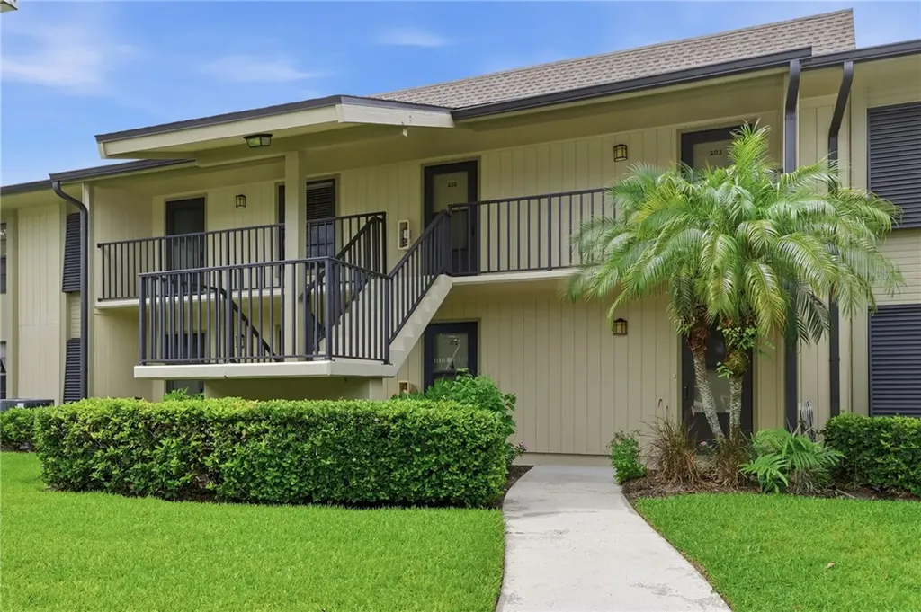29 Plantation Drive Vero Beach FL 32966