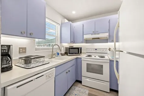 2800 Indian River Boulevard Vero Beach FL 32960