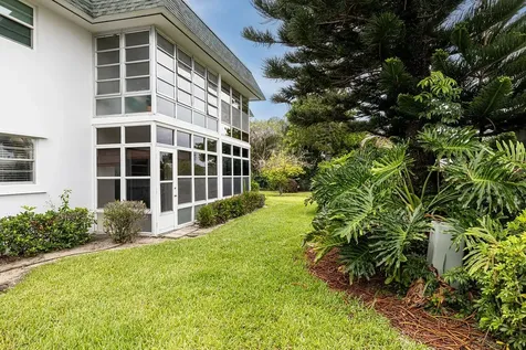 2800 Indian River Boulevard Vero Beach FL 32960