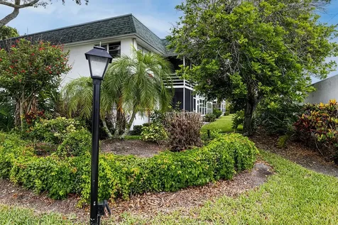 2800 Indian River Boulevard Vero Beach FL 32960