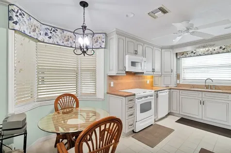 830 Lake Orchid Circle Vero Beach FL 32962