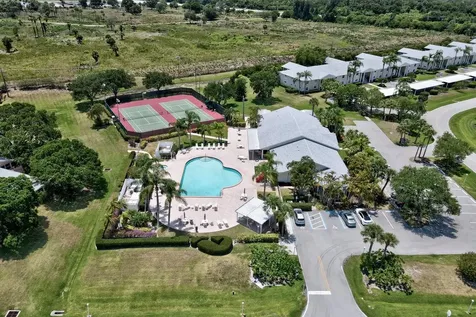 830 Lake Orchid Circle Vero Beach FL 32962