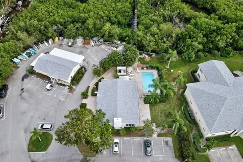 830 Lake Orchid Circle Vero Beach FL 32962
