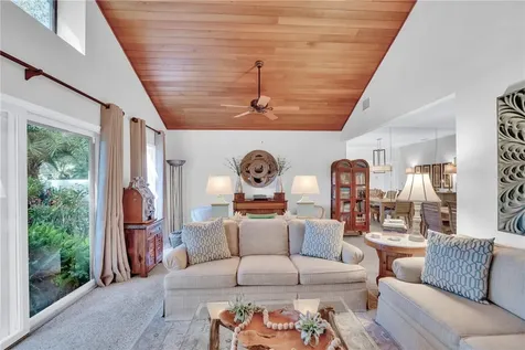 120 Chinaberry Lane Vero Beach FL 32963