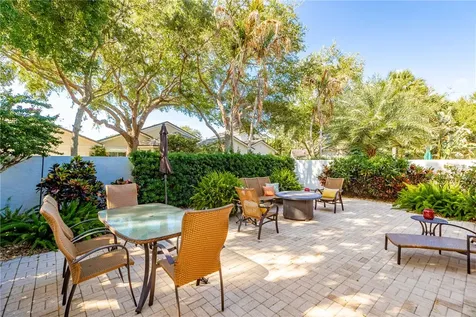 120 Chinaberry Lane Vero Beach FL 32963