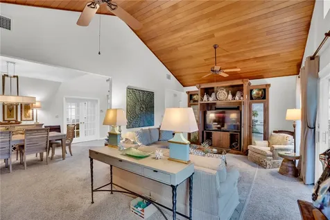 120 Chinaberry Lane Vero Beach FL 32963