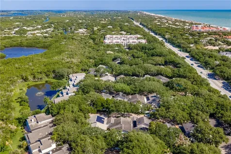 120 Chinaberry Lane Vero Beach FL 32963