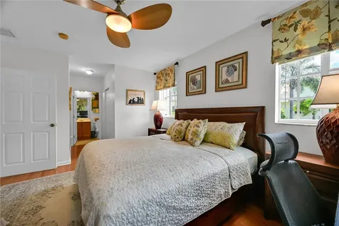 568 7th Square Vero Beach FL 32962