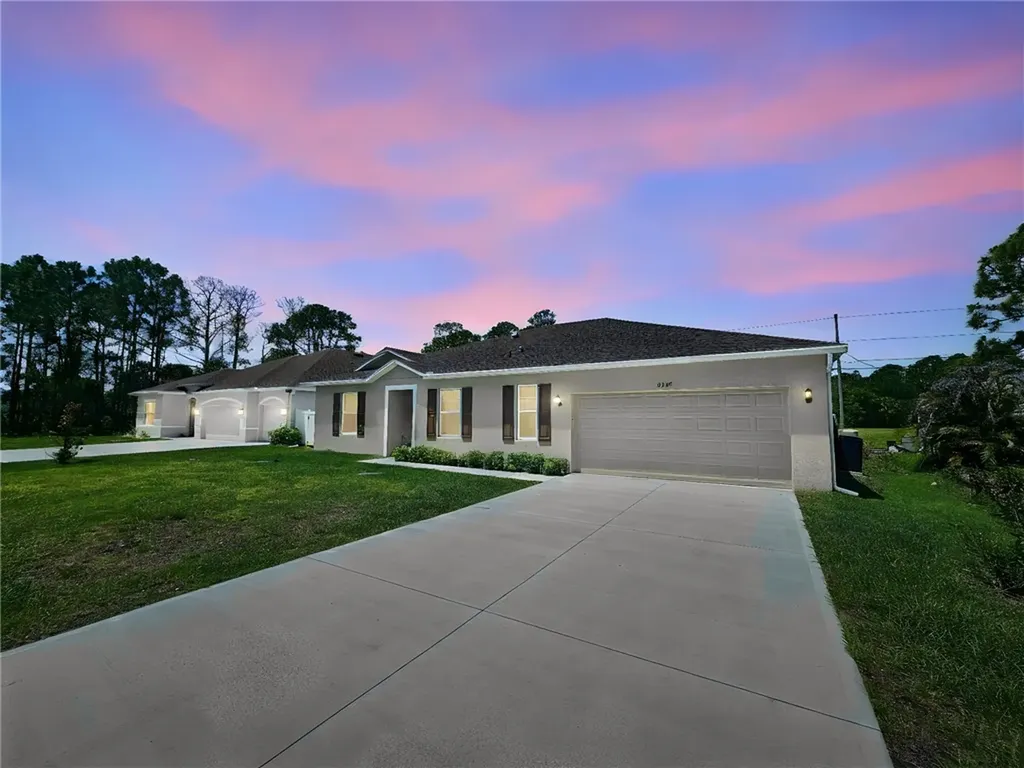 8445 101st Court Vero Beach FL 32967