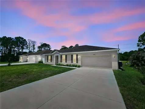 8445 101st Court Vero Beach FL 32967
