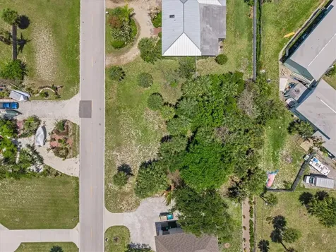 2310 Atlantic Beach Boulevard Hutchinson Island FL 34949