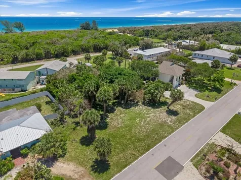 2310 Atlantic Beach Boulevard Hutchinson Island FL 34949