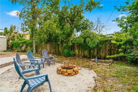 250 20th Avenue SW Vero Beach FL 32962