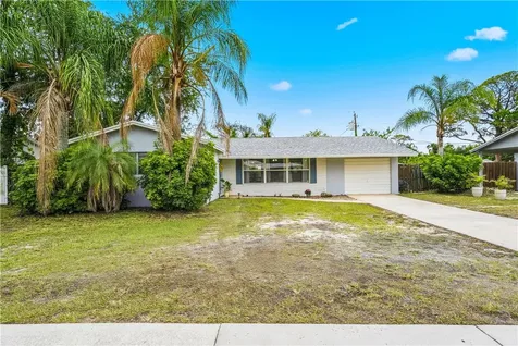 250 20th Avenue SW Vero Beach FL 32962