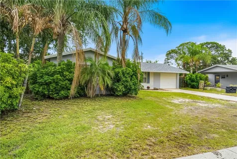 250 20th Avenue SW Vero Beach FL 32962