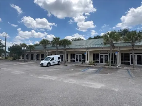 9045 Americana Way Vero Beach FL 32966