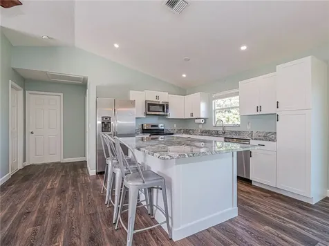 756 18th Place SW Vero Beach FL 32962