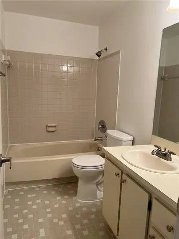 2800 S Oakland Forest Drive Oakland Park FL 33309