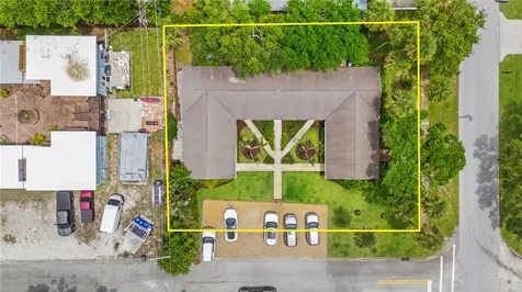 3200 Eagle Drive Vero Beach FL 32963