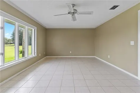 8 Forest Park Drive Vero Beach FL 32962