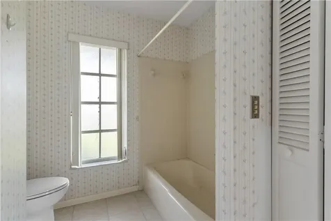 8 Forest Park Drive Vero Beach FL 32962