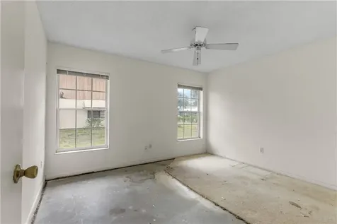 8 Forest Park Drive Vero Beach FL 32962