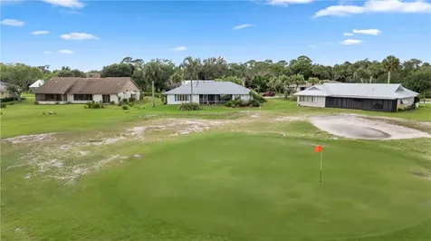 8 Forest Park Drive Vero Beach FL 32962