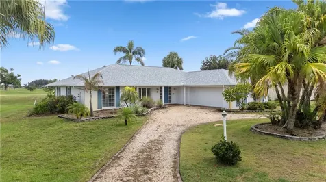 8 Forest Park Drive Vero Beach FL 32962