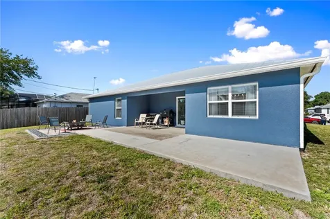 7866 99th Court Vero Beach FL 32967