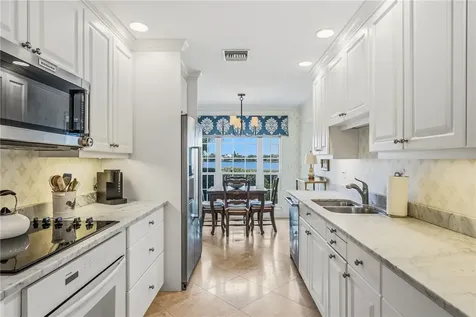 300 Harbour Drive Vero Beach FL 32963