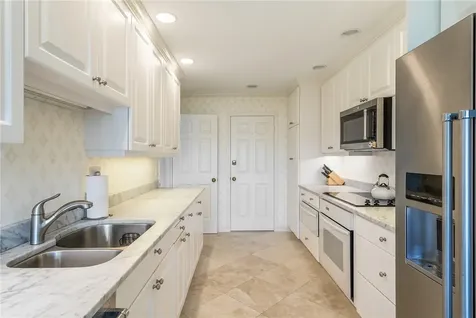 300 Harbour Drive Vero Beach FL 32963