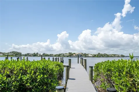 300 Harbour Drive Vero Beach FL 32963