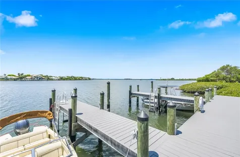 300 Harbour Drive Vero Beach FL 32963