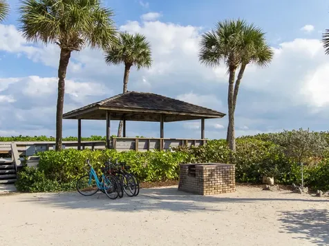 300 Harbour Drive Vero Beach FL 32963