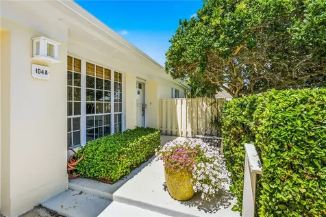 300 Harbour Drive Vero Beach FL 32963