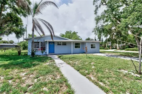 775 4th Place SW Vero Beach FL 32962