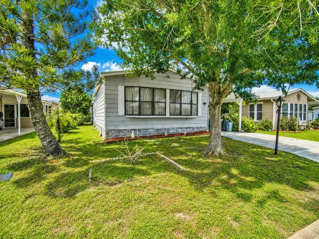 1229 Iriquois Drive Barefoot Bay FL 32976