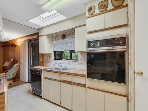 1229 Iriquois Drive Barefoot Bay FL 32976
